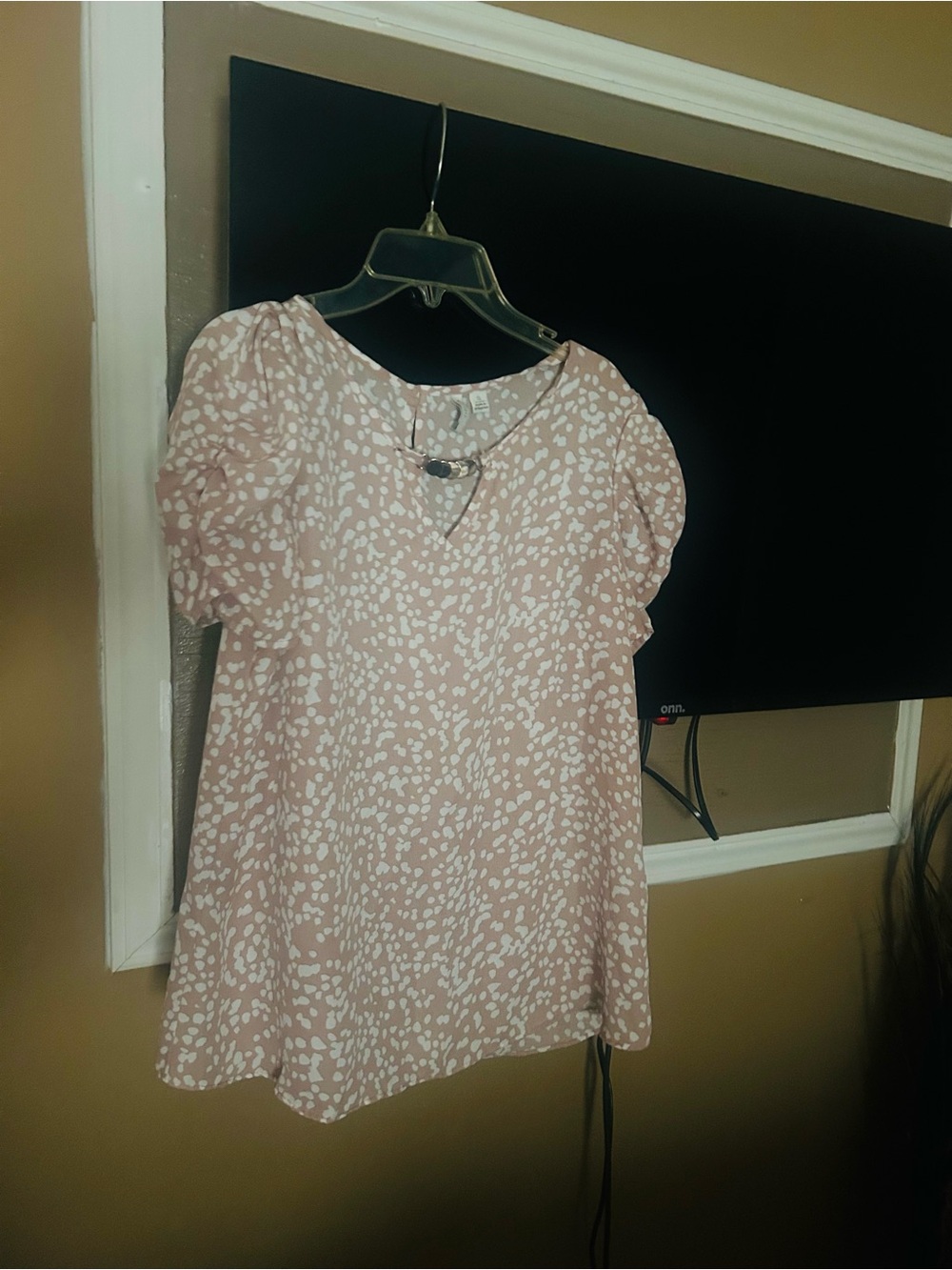 Puff-Sleeve Pink Printed Blouse with Keyhole Detail